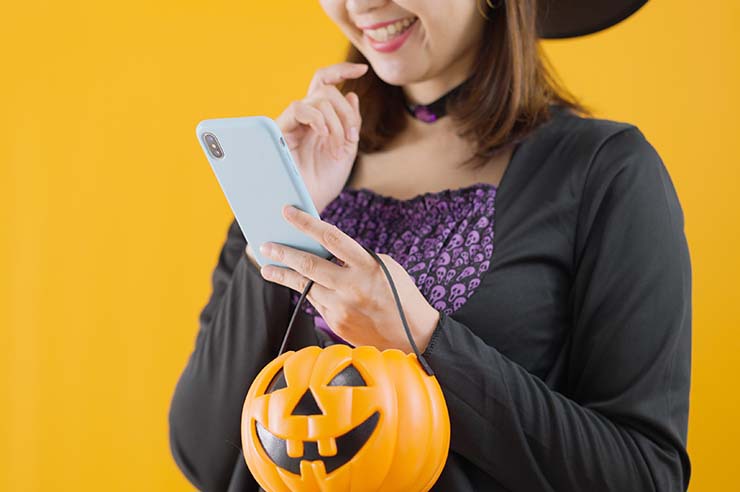 boosting online sales with spooky delights leveraging halloween for e-commerce success